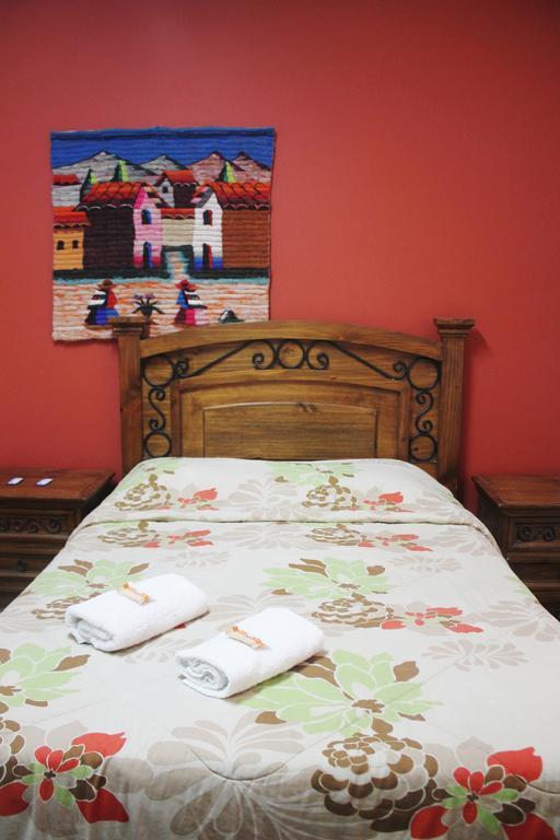 לימה Casa Hualpa Hostel מראה חיצוני תמונה
