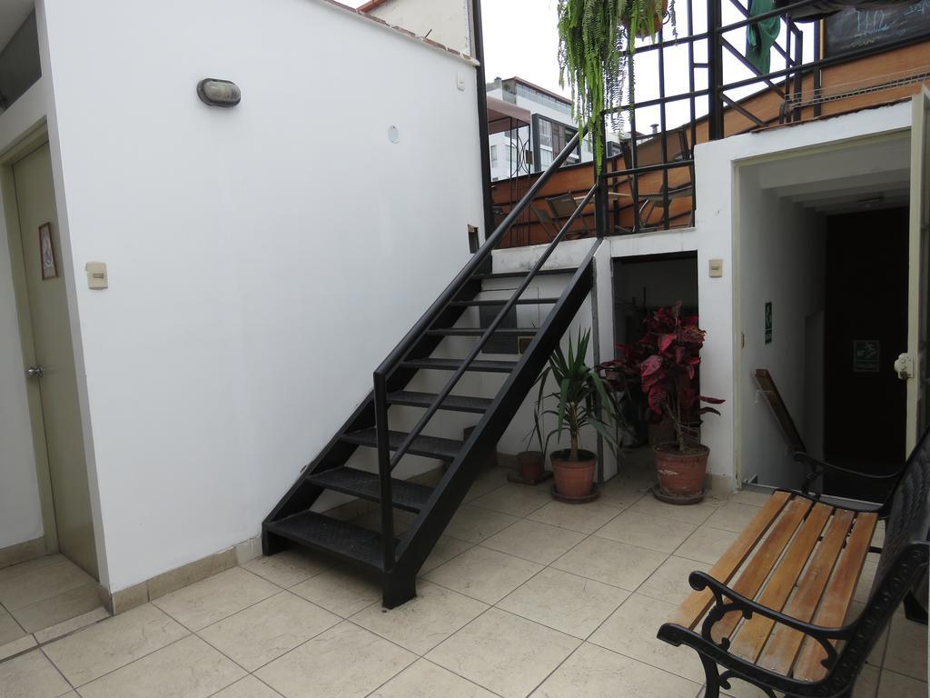 לימה Casa Hualpa Hostel מראה חיצוני תמונה