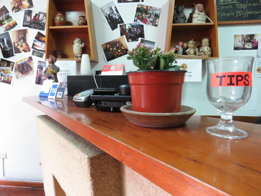 לימה Casa Hualpa Hostel מראה חיצוני תמונה