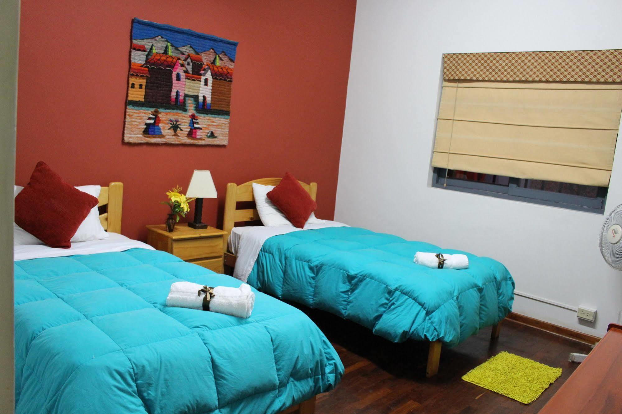 לימה Casa Hualpa Hostel מראה חיצוני תמונה