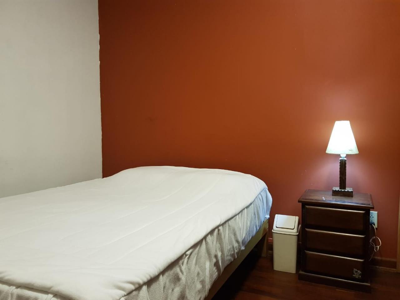 לימה Casa Hualpa Hostel מראה חיצוני תמונה